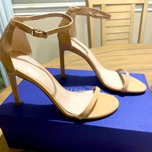 Stuart Weizmann nudistsong size 35